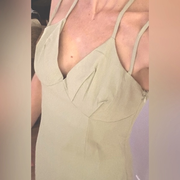 💫NWT SUPERDOWN Nova Halter Mini Dress - Picture 5 of 7